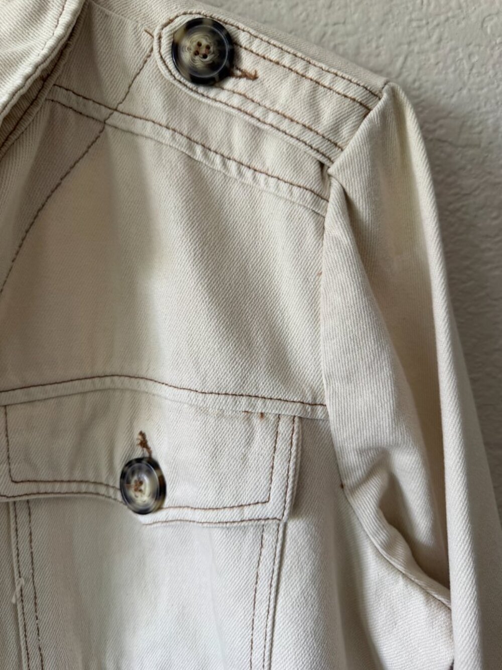 Free People Eisenhower Denim Jean Jacket Size Lg Ivory Cotton Collared Pockets - Picture 7 of 16